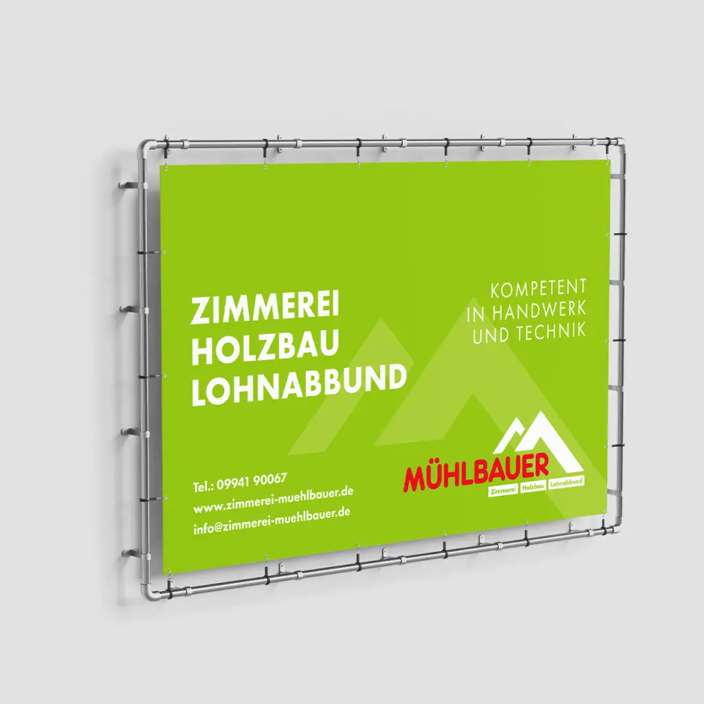 PVC Bauzaunbanner mit Firmenbranding.